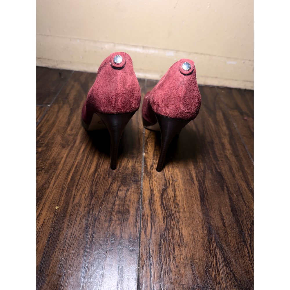 MICHAEL Michael Kors Red Suede Peep Toe High Heel Pumps - Picture 7 of 7